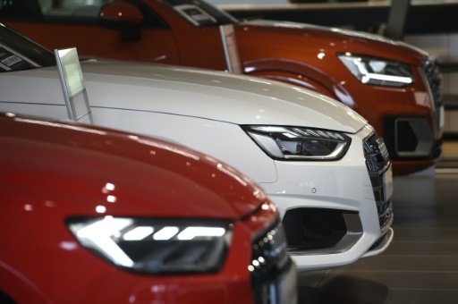 EU auto market set for first drop in seven years: carmakers